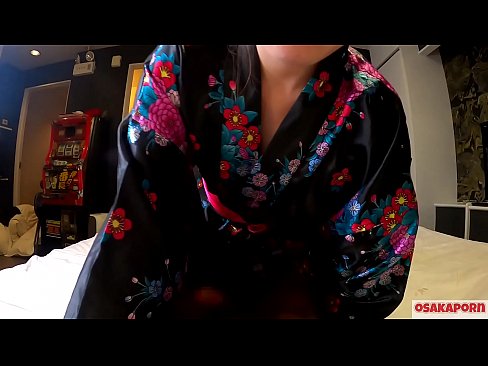 ❤️ Jong cosplay-meisie hou van seks tot orgasme met 'n spuit in 'n perdevrou en 'n blowjob. Asiatiese meisie met harige poes en pragtige tiete in tradisionele Japannese kostuum in amateurvideo wat masturbasie met fokspeelgoed wys. Sakura 3 OSAKAPORN. ❤️❌ Mooi pornografie op af.sexafinkarasskaz.ru ☑